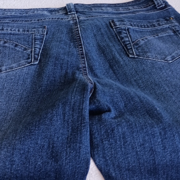 Gloria Vanderbilt Bermuda cropped Jeans size 16 - Picture 5 of 8